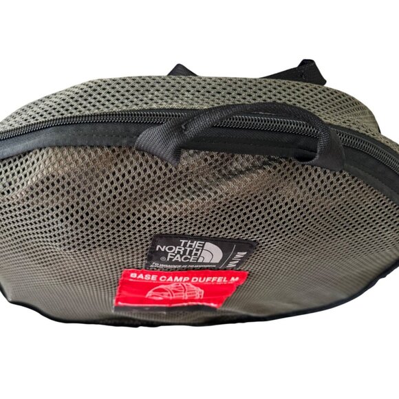 The North Face Base Camp Duffle Size Medium 25"x14"x14" Water Resistant Pockets - Picture 7 of 14